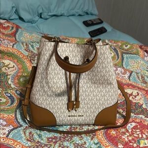 Michael Kors Tan and Cream Shoulder Bag